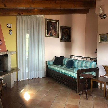 B&B La Rosa Salerno Eksteriør billede