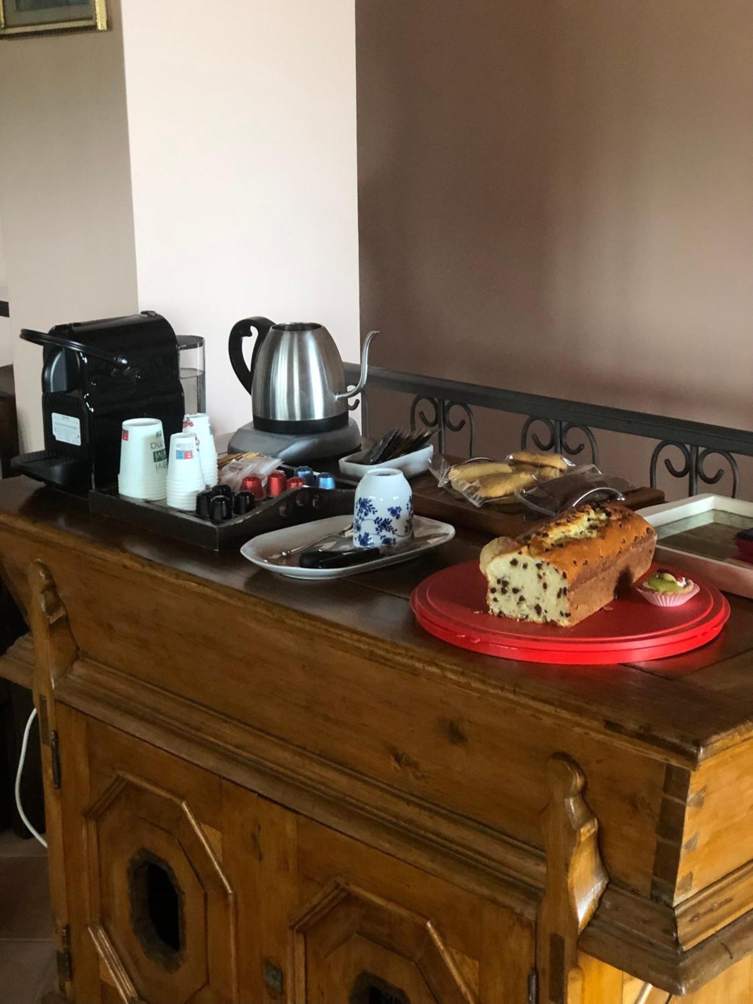 B&B La Rosa Salerno Eksteriør billede